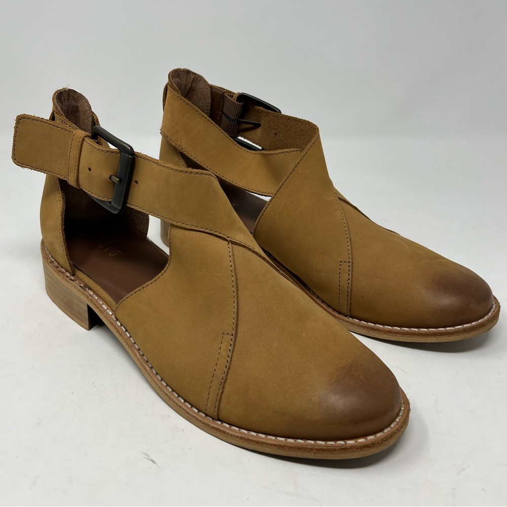 Crevo Elena leather bootie